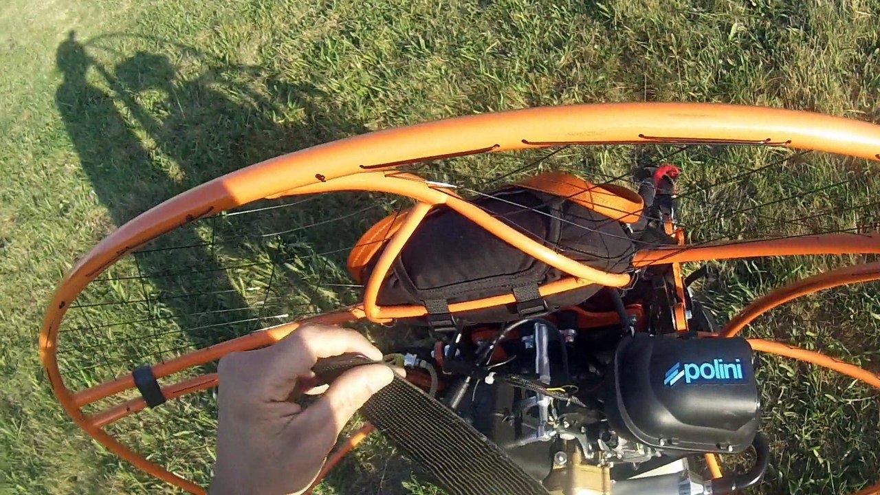 Entre paramoteur et parapente