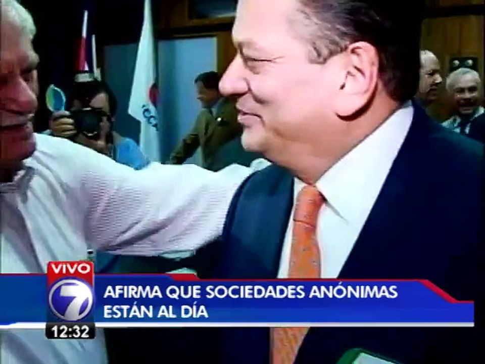 Araya recibe notificación de Hacienda pero descarta que sea por evasión de impuestos