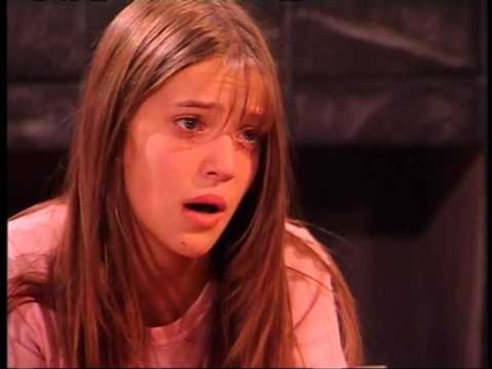 Rebelde Way II, capítulo 61, Mia y Manuel peleados