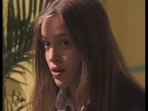 Rebelde Way I capítulo 30, abajo de la escalera