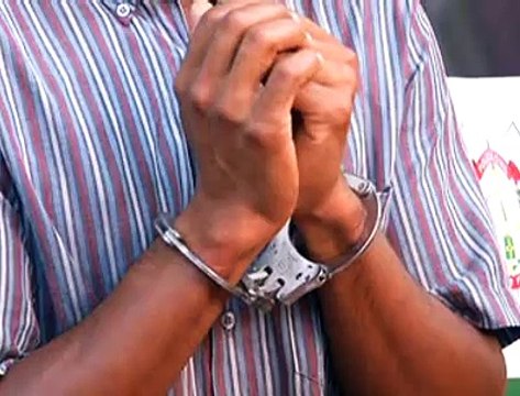 Jornal local: Coletiva estuprador