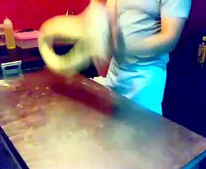 How to make Hand Pulled Noodles - Mey Lin, Philippines (2)