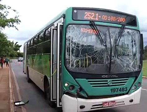 Jornal local: Acidente ônibus