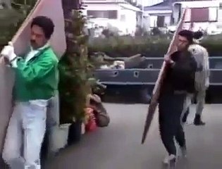 Funny Japanese Prank Sticky Streets