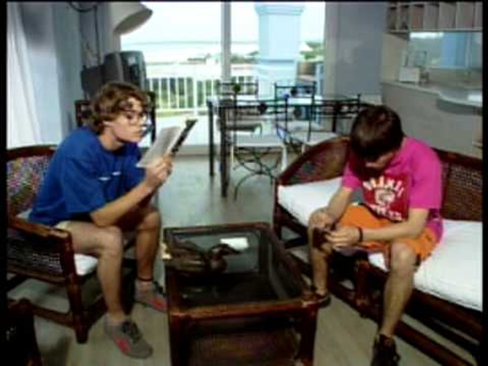Rebelde Way I capitulo 6, el misterio de la tarjeta