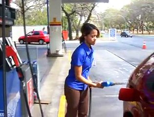 Jornal local: Aumento gasolina