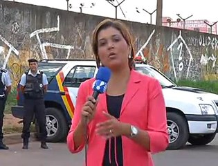 Jornal local: armado escola