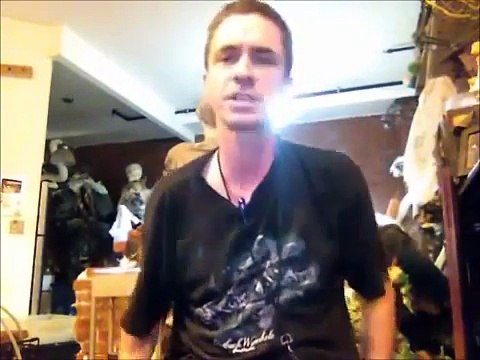 Victoria Stillwell, worst dog trainer, rotten dresser....Peter Caine dog training