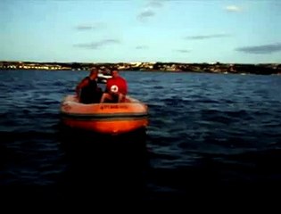 Jornal local: vídeos fundo lago