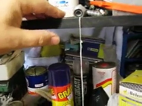 Armadilha para Ratos - Rearmando a mesma armadilha.avi