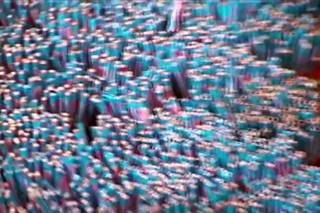 Ivre, il fabrique un lanceur pour 8500 feux d'artifice