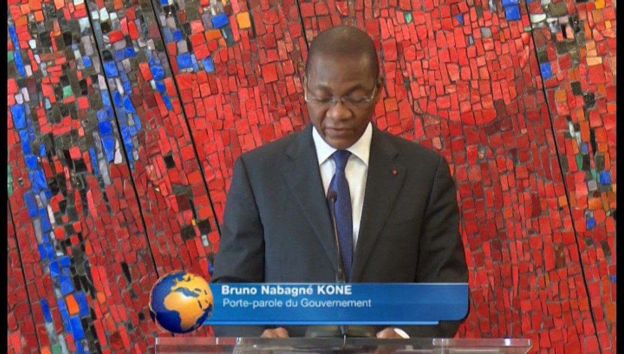 Le 20 heures de RTI 1 du 01 juillet 2015 avec Ali Diarrassouba