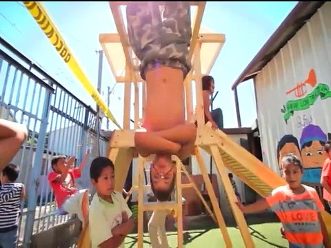 Su deseo por ayudar al prójimo llevó a uno de los barrios más complicados de la capital