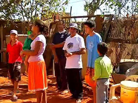 Jornal local: moradores curral