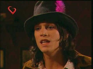 El Refugio - Capitulo 82, Piru y Belu, en sintonía