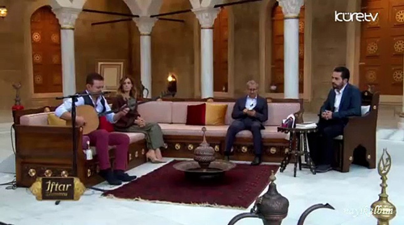 Seni andım dün gece - Güllerin Efendisi E.Erkişi Ramazan 2015