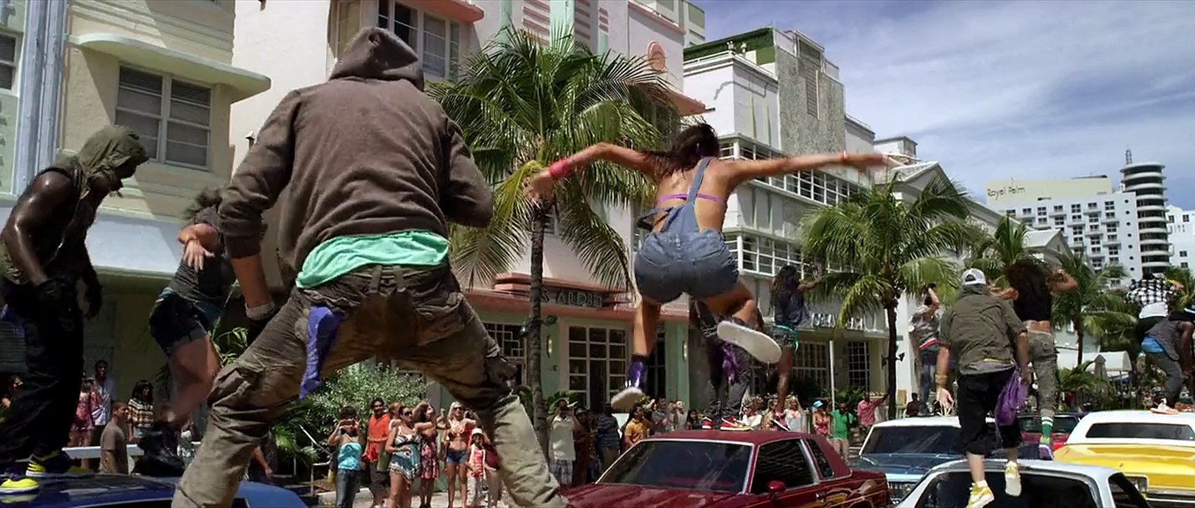 Amazing Creation Of Art_Step.Up.Revolution.[2012]720p BRRip x264_FULL HD