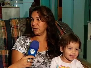 Jornal local: bebe estrutural
