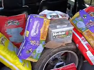 Jornal local: arrastão comércio