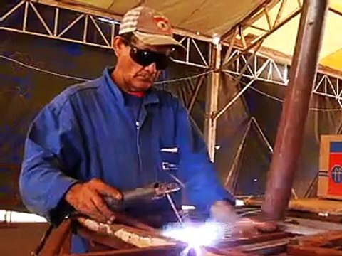 Jornal local: carnaval planejado