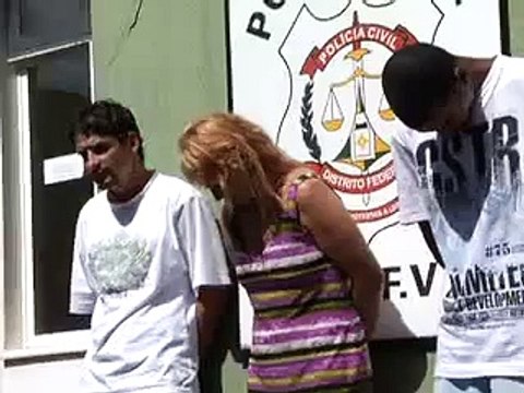 Jornal local: roubo carros