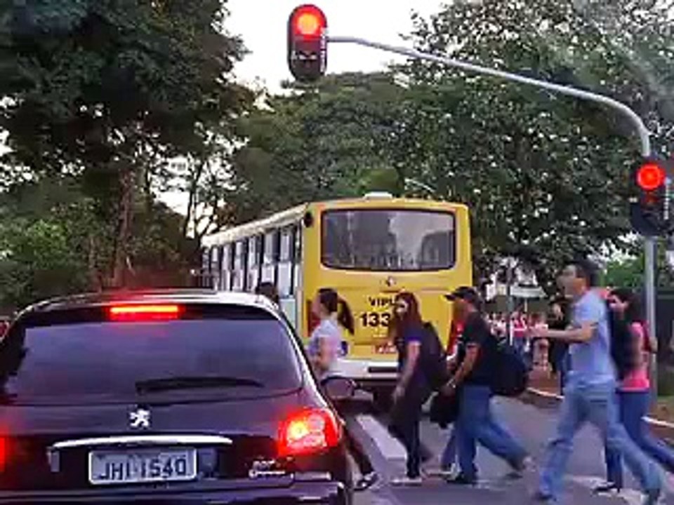 Jornal local: faixa exclusiva w3