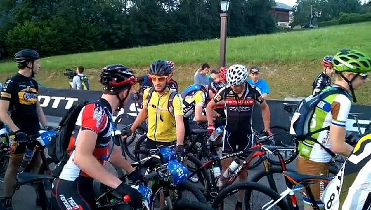 MB Race : Vivez le départ de la « course VTT la plus difficile au monde »