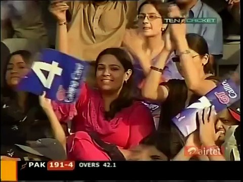 Shoaib Malik 82 off 41 balls vs South Africa 1st ODI Lahore 2003