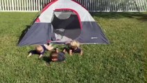 5 kids fall while getting out of the tent like dominos