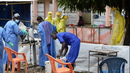 Ebola treatment nurse receives OBE
