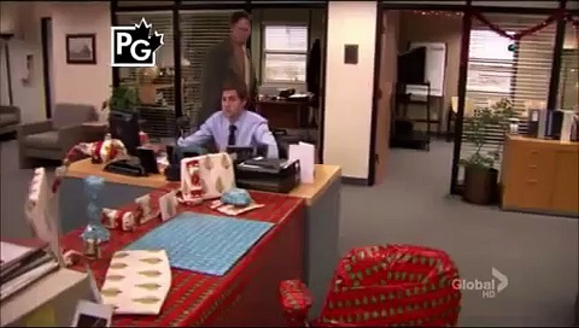 The Office Dwight S Gift Wrapped Desk Video Dailymotion