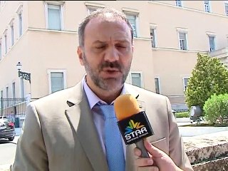 Μαυραγάνης για δημοψήφισμα