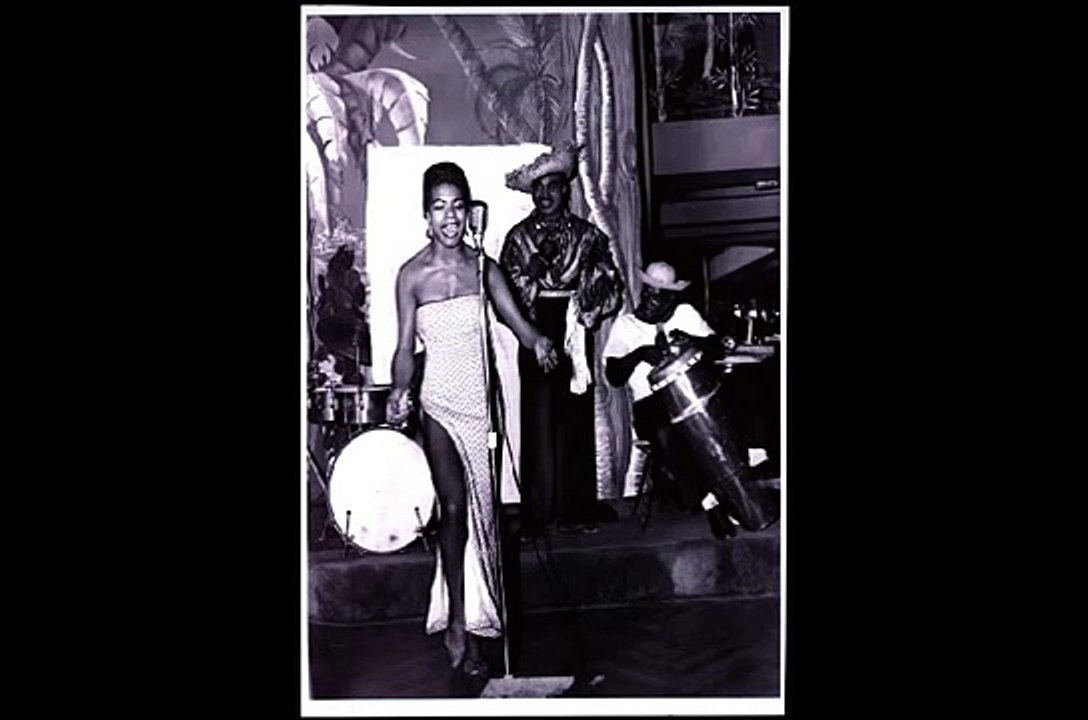 Maya Angelou (Biography Video)