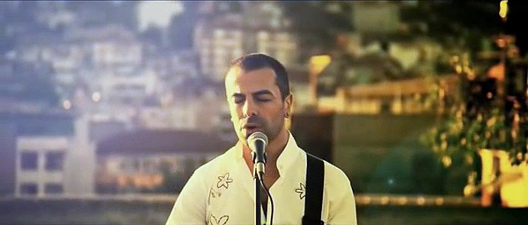 Özgür Akkuş & Gökhan Türkmen - Kayıp Şehir