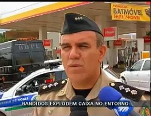 Explosão de caixa eletrônico