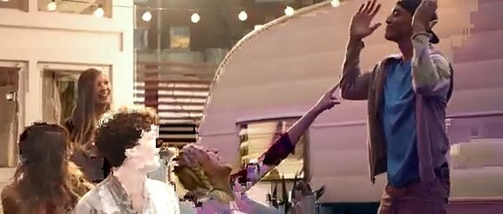 Kelsea Ballerini - Love Me Like You Mean It