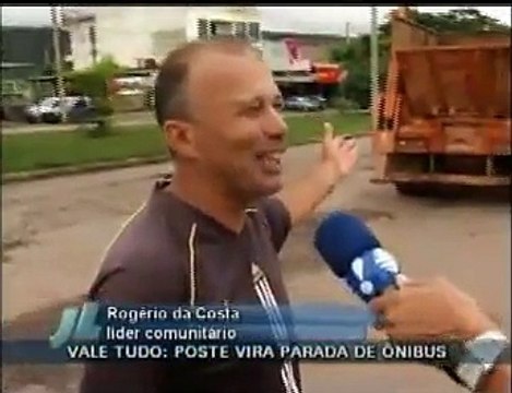 Paradas de ônibus sem estrutura