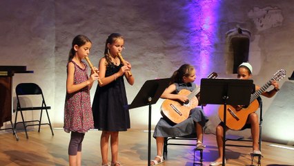 Conservatoire de Manosque : Flûtes à bec et guitares pour l'inauguration des Observantins