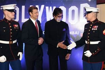 Amitabh Bachchan celebrates the 4th of July!