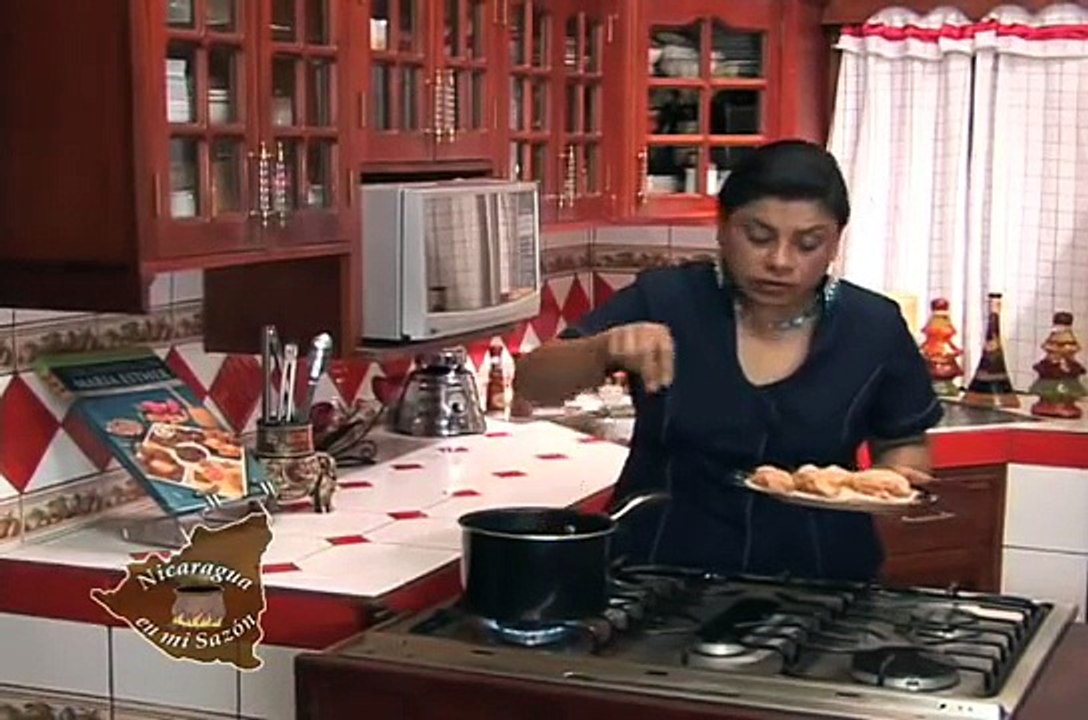 Nicaragua en mi sazon con Maria Esther Lopez - Pollo Rostizado