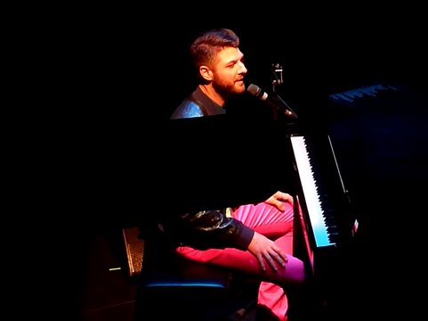 Pierre Lapointe C'est Extra (Léo Ferré) @ Olympia (Paris)