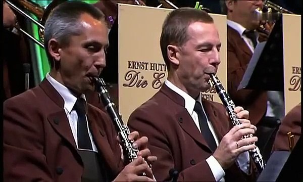 Ernst Hutter & Die Egerländer Musikanten - Montana Marsch 2010