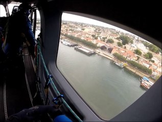 Exercice d’hélitreuillage de la gendarmerie fluviale au PNB