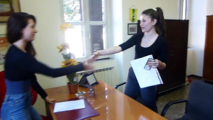 How you should not behave when doing a job interview