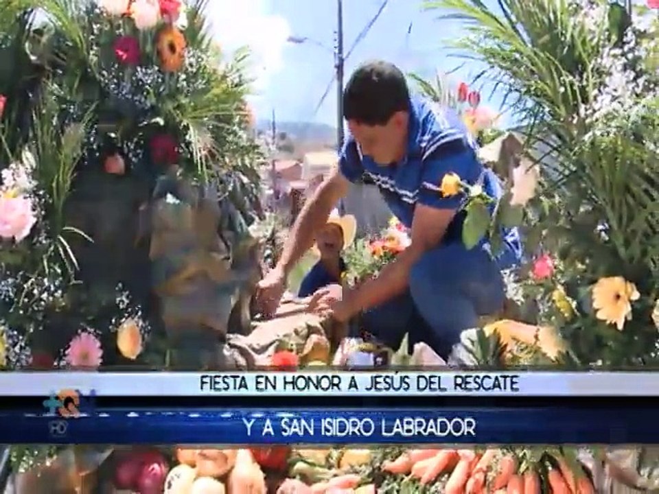 En Tierra Blanca la fiesta del rescate tiene benditos a chapulines y animales