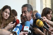 Revilla se decanta por Pedro Sánchez como presidente