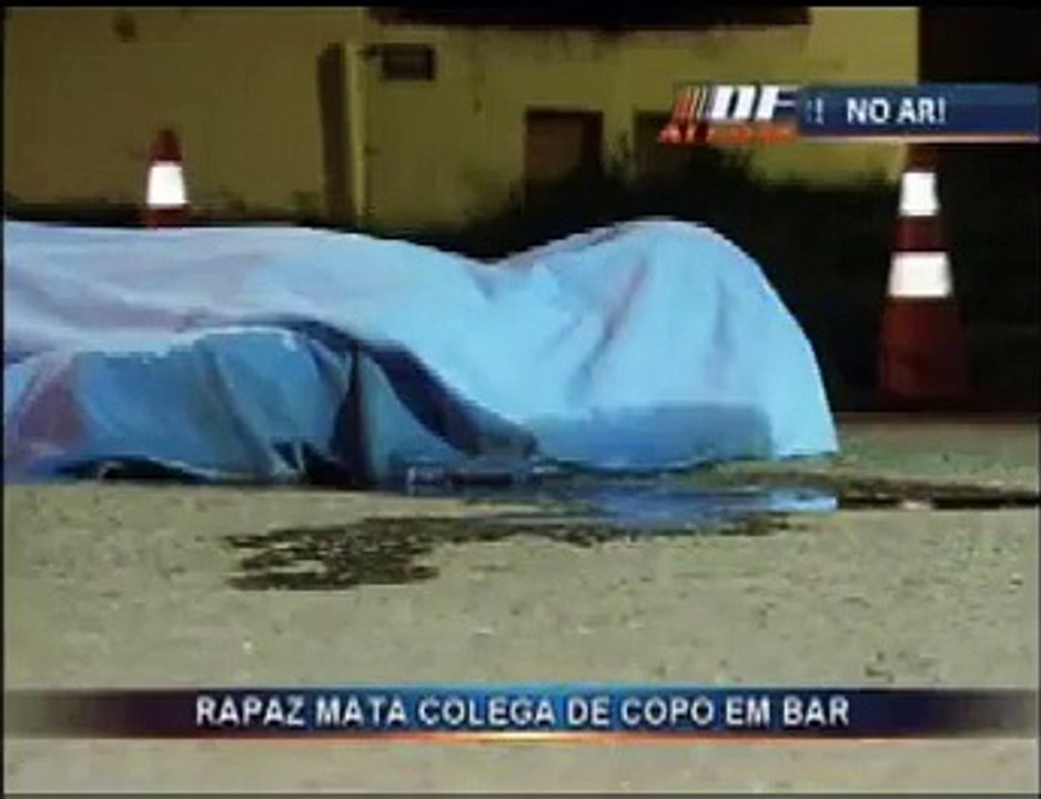 Morte em bar
