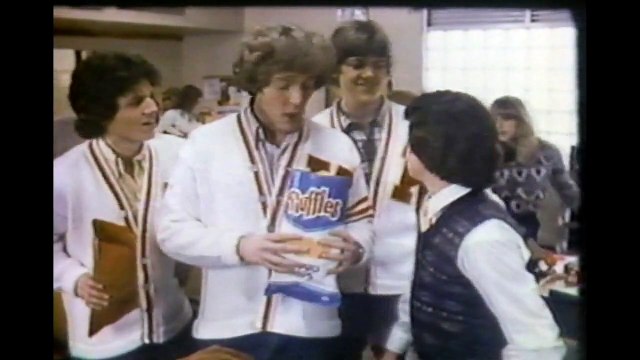 1981 - Commercial - Ruffles Potato Chips - The Champion Chip