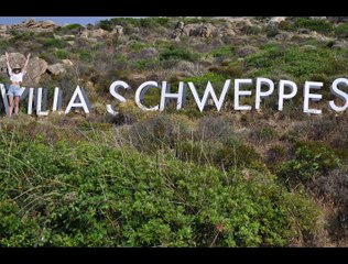 La Villa Schweppes à Calvi on the rocks !