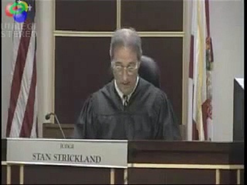 Judge Strickland puts a smackdown on Casey Anthony.flv